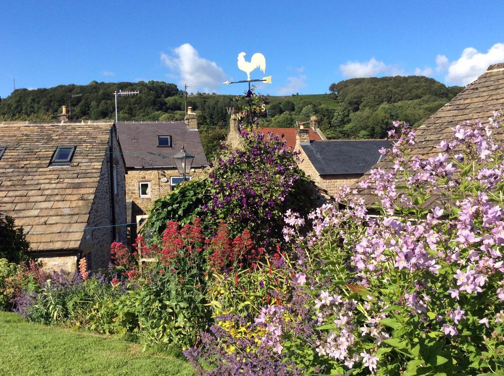 West End Cottage And Shippon Eyam Exterior foto